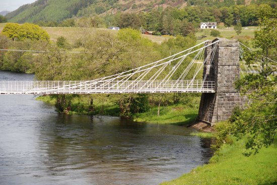  Bridge of Oich 