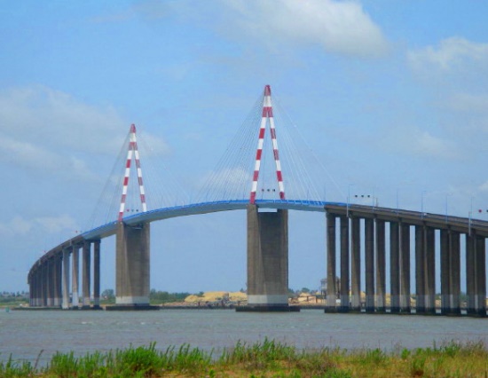  Pont Saint-Nazaire 